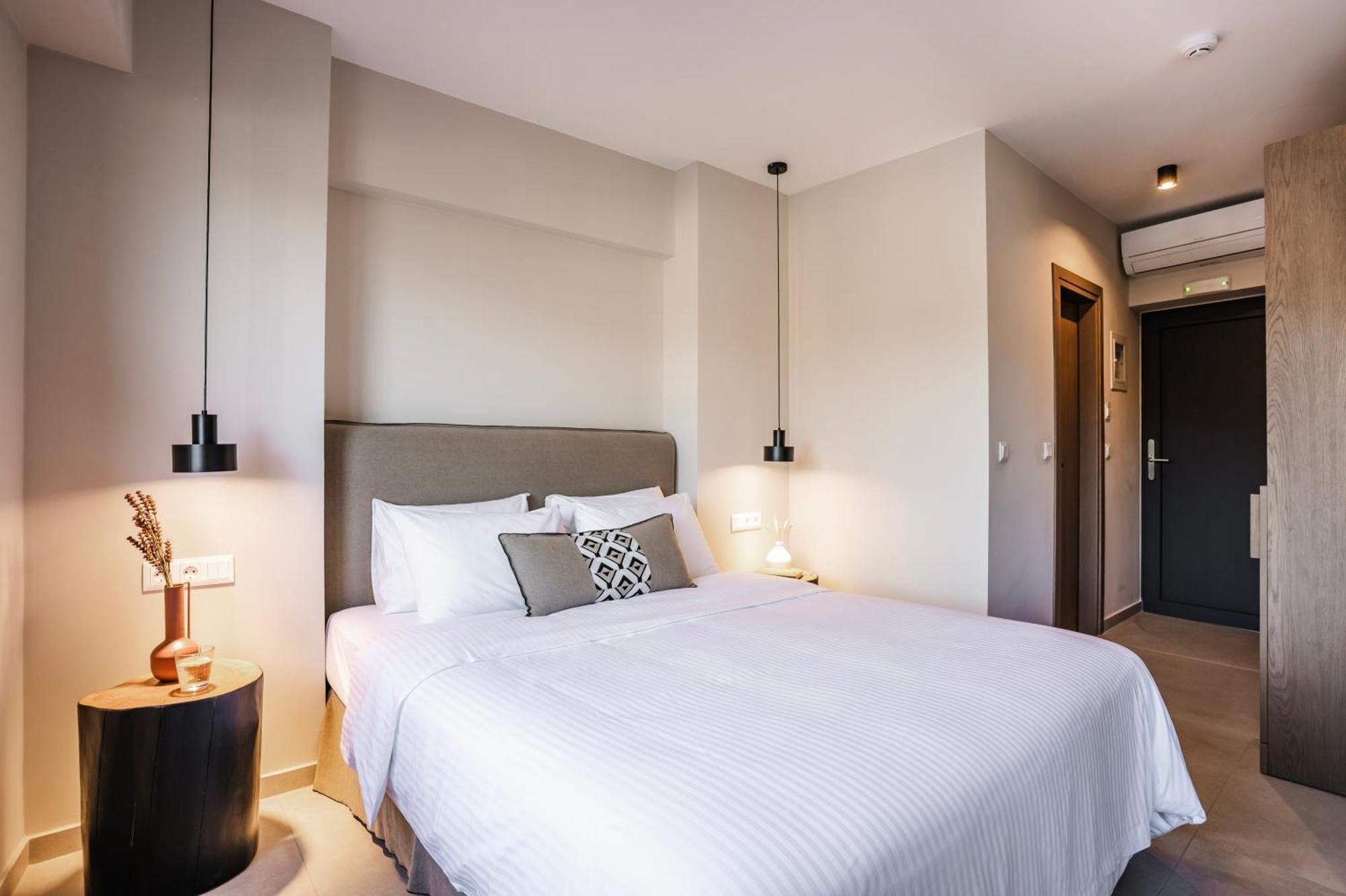 Elivia Boutique Suites Almiropótamos Quarto foto